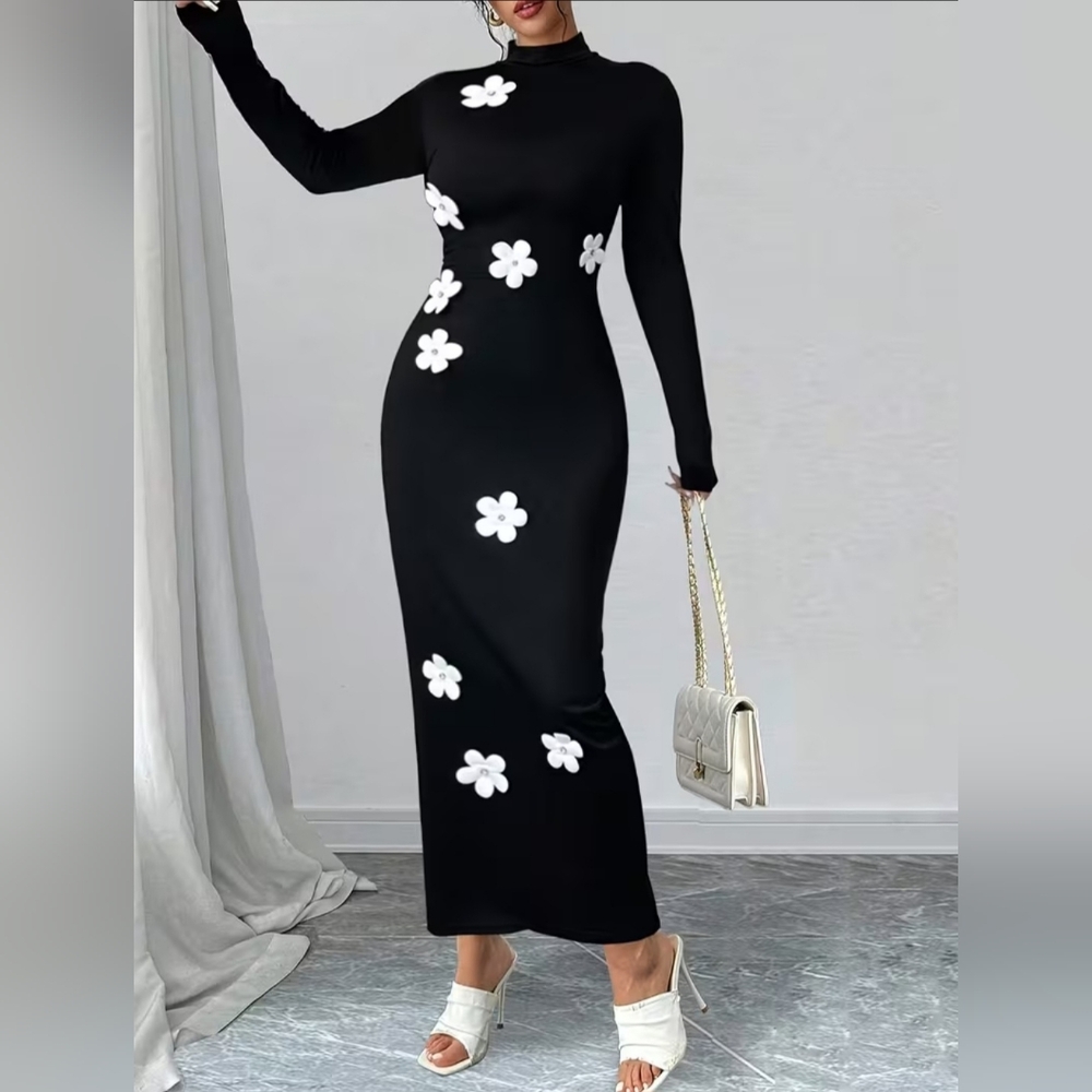 Black Long Sleeve Floral Applique Fitted Maxi Dress Size 4XL NWOT